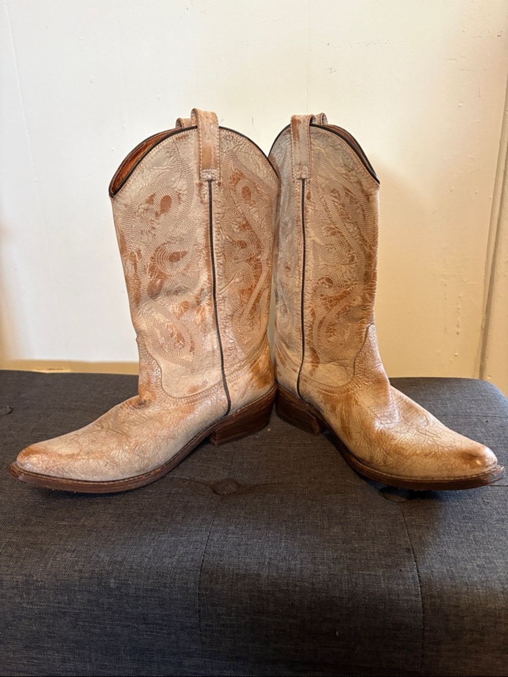 Oak tree Women's all leather Cowboy Boots - Picture 2 of 8